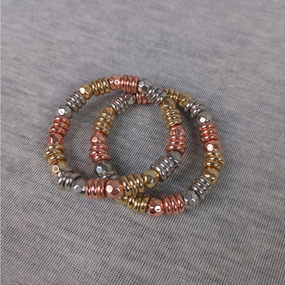 🎉 3/$20 Lot of 8 Bracelets - Picture 4 of 16